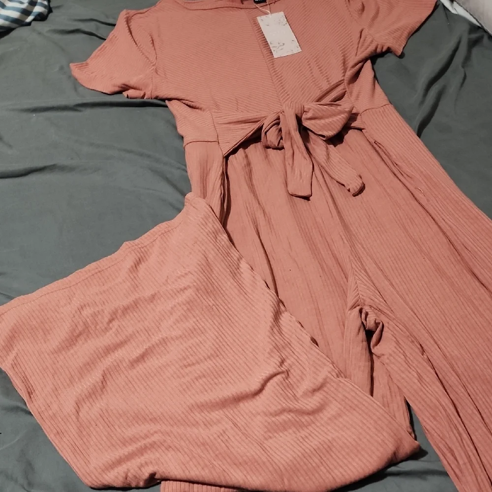 Women's Pink Jumpsuit - Picture 2 of 5